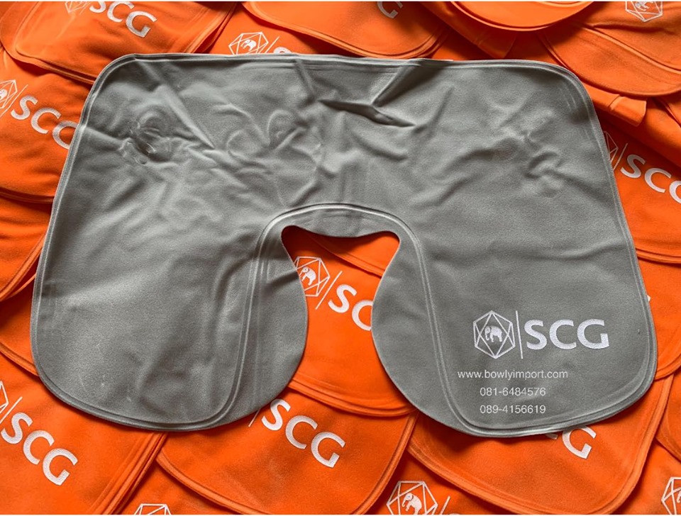 หมอนรองคอเป่าลม เนื้อผ้ากำมะหยี่ พร้อมสกรีนโลโก้