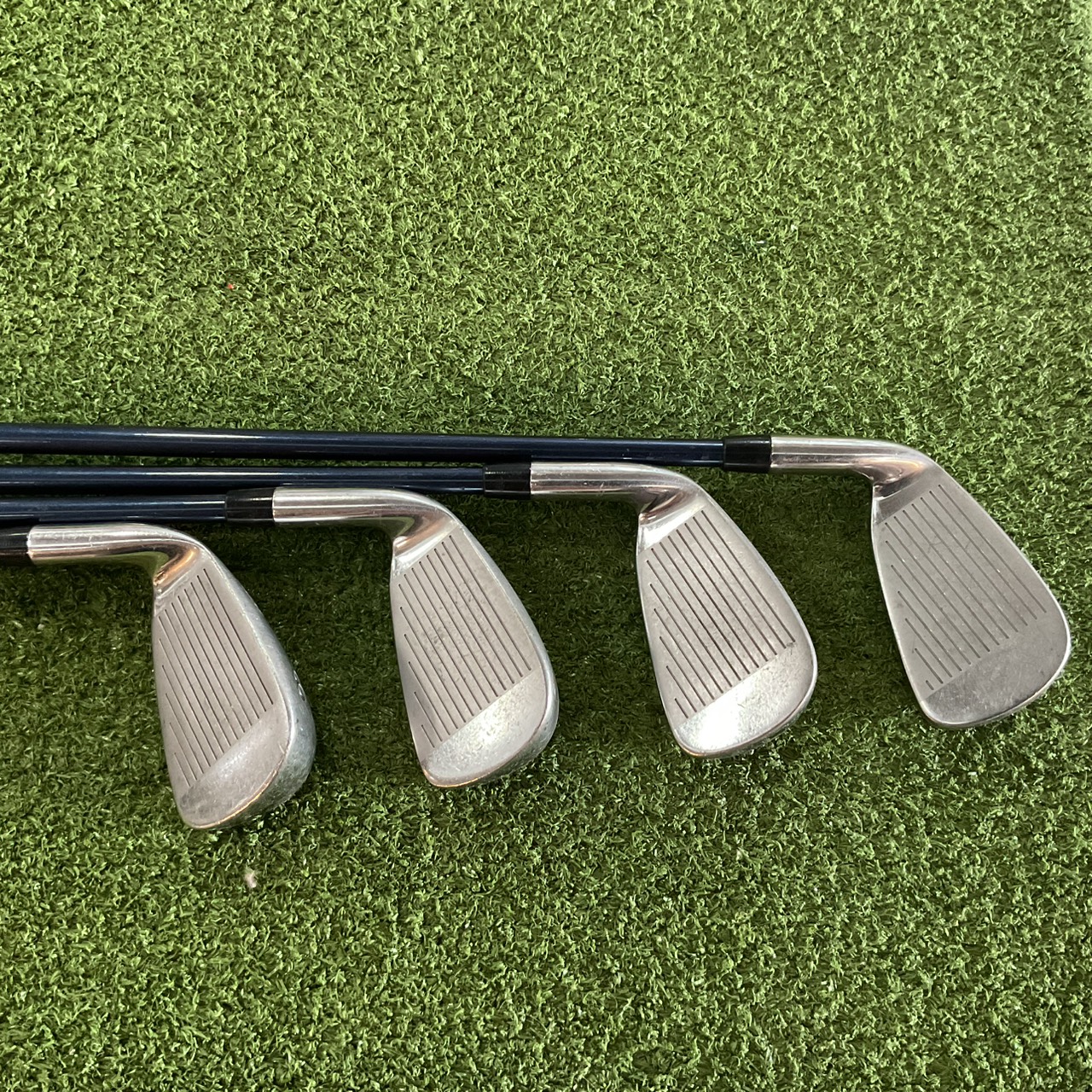 ไม้กอล์ฟ Wilson : Killer Whale SD / HI-MODULUS ก้านกราไฟร์