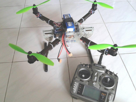 E-learning Quadcopter tinnakon