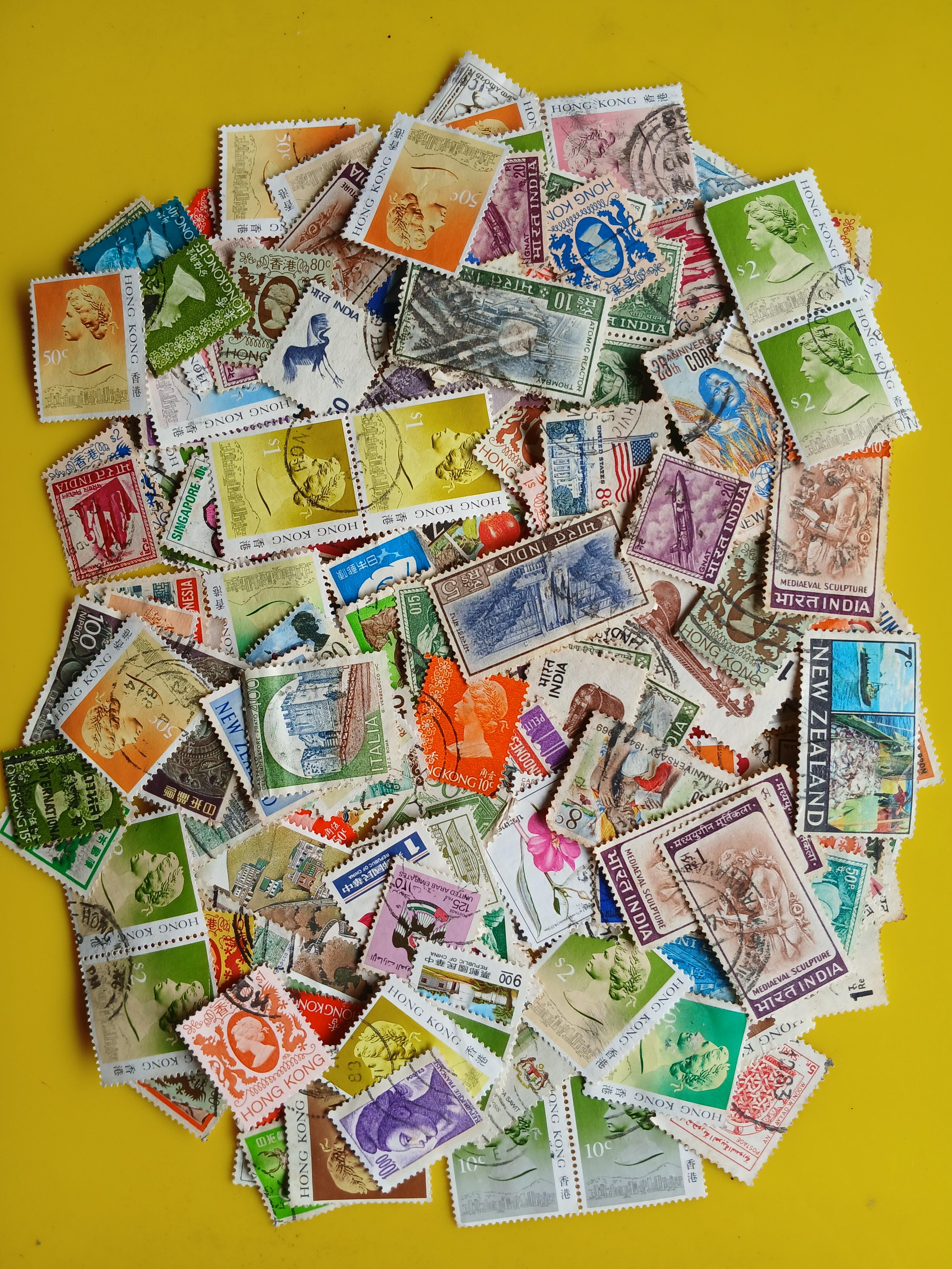 แสตมป์ต่างประเทศ ใช้แล้ว 420 ดวง