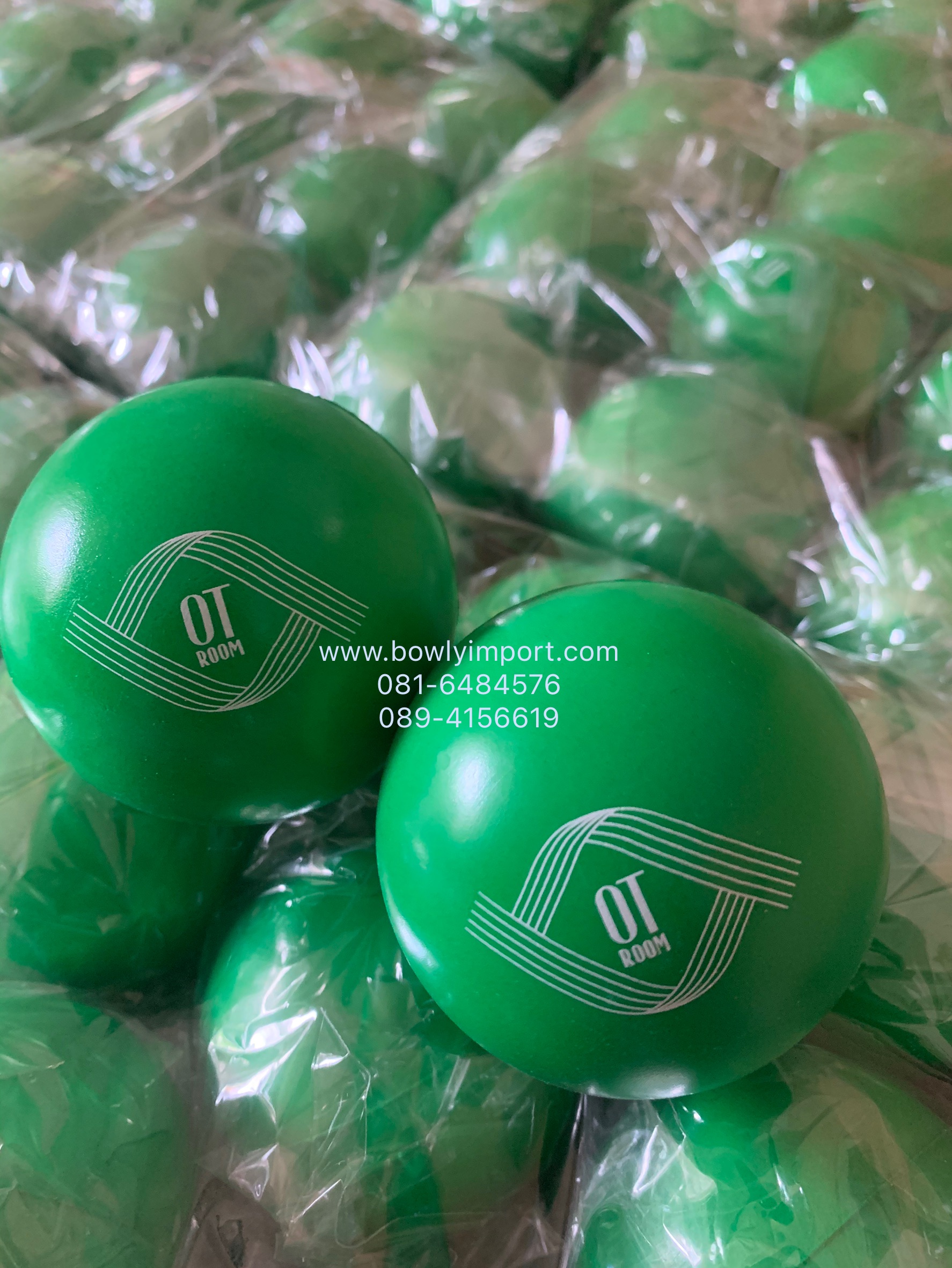 ผลิตลูกบอลบีบ บริหารมือ พร้อมโลโก้