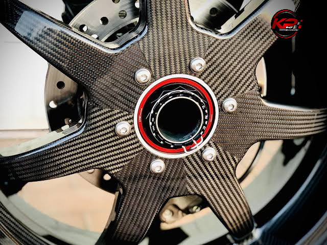 SPACER ล้อหลังดุมใหญ่ CNC RACING FOR STREETFIGHTER 848/1098