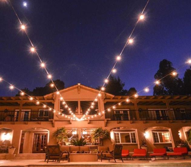 สายเเพรชุดหลอดไฟปิงปอง ยาว 10 เมตร/20 เมตร/50 เมตร/100 เมตร เกรดAAA งานมอก. ขั้ว E27 สายหนาสีดำกันน้ำ ใช้งานสะดวก สำหรับไฟประดับตกเเต่งสวน ไฟตกเเต่งปีใหม่ ไฟคริสมาส งานเเต่ง ร้านอาหาร เทศกาลต่างๆ ลอยกระทง (เฉพาะสายไฟเเพร) - ฟรี ปลั๊กตัวผู้ ตัวเมีย กันน้ำ