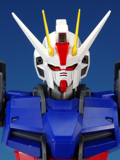 1061590 BANDAI SPIRITS MG 1/100 Aile Strike Gundam Ver. RM (Remaster)