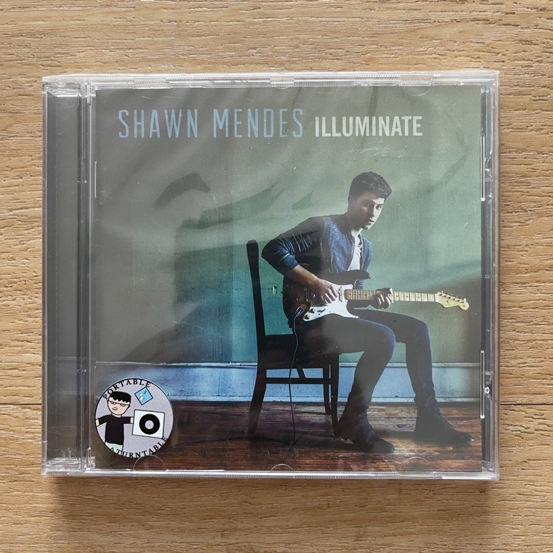CD ซีดีเพลง Shawn Mendes – Illuminate แผ่นแท้ มือสอง สภาพดี