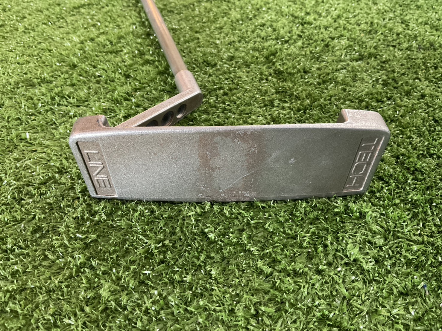 PUTTER TECH LINE ก้านกราไฟร์