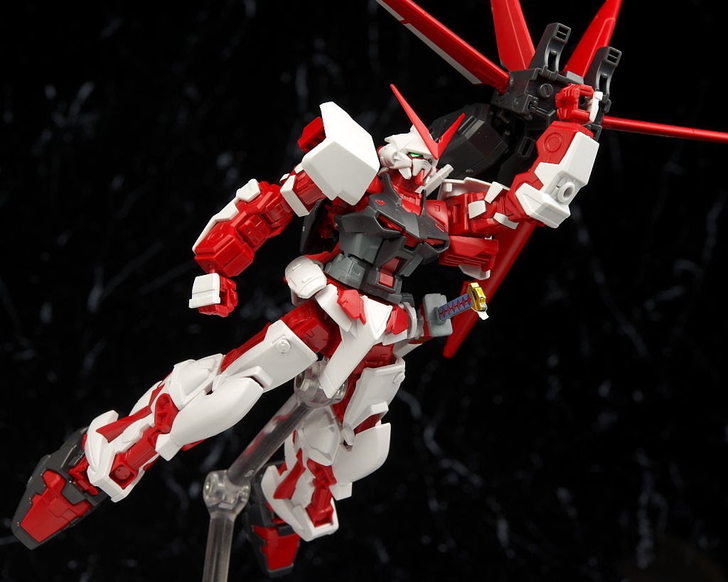 1055602 HG 1/144 Gundam Astray Red Frame [Flight Unit]