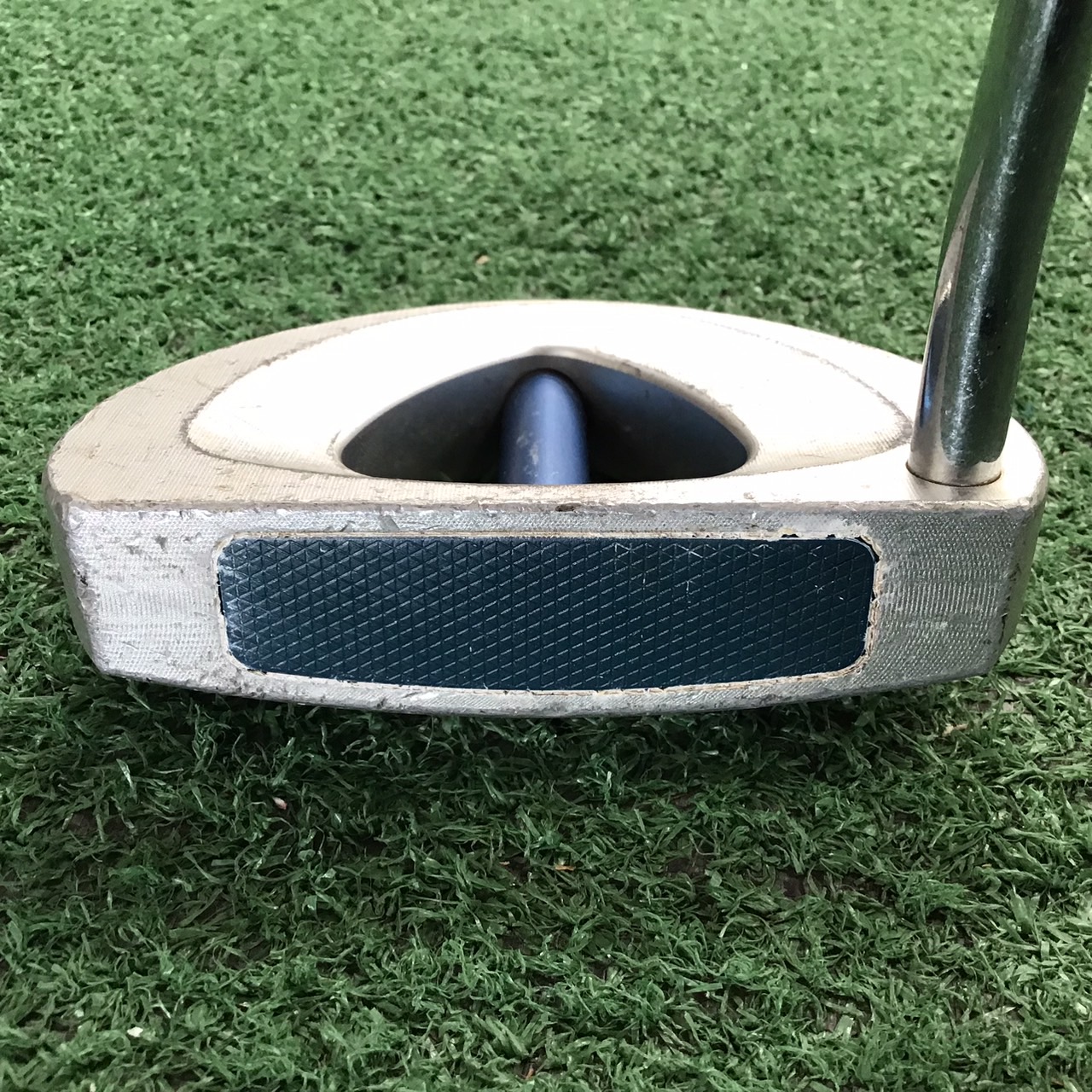 PUTTER BRIDGESTONE : TOURSTAGE ViQ TF-3 ก้านเหล็ก