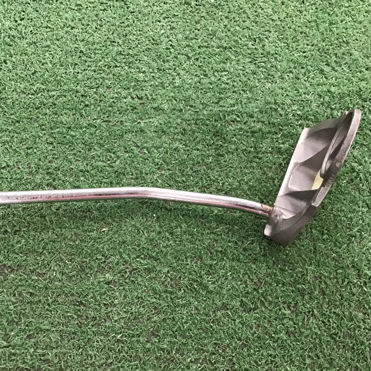 PUTTER TOUR REVENGE : V-POWER ก้านเหล็ก