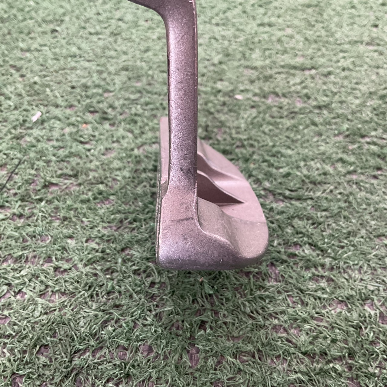 PUTTER Mizuno : Zephyr 9822 ก้านกราไฟร์