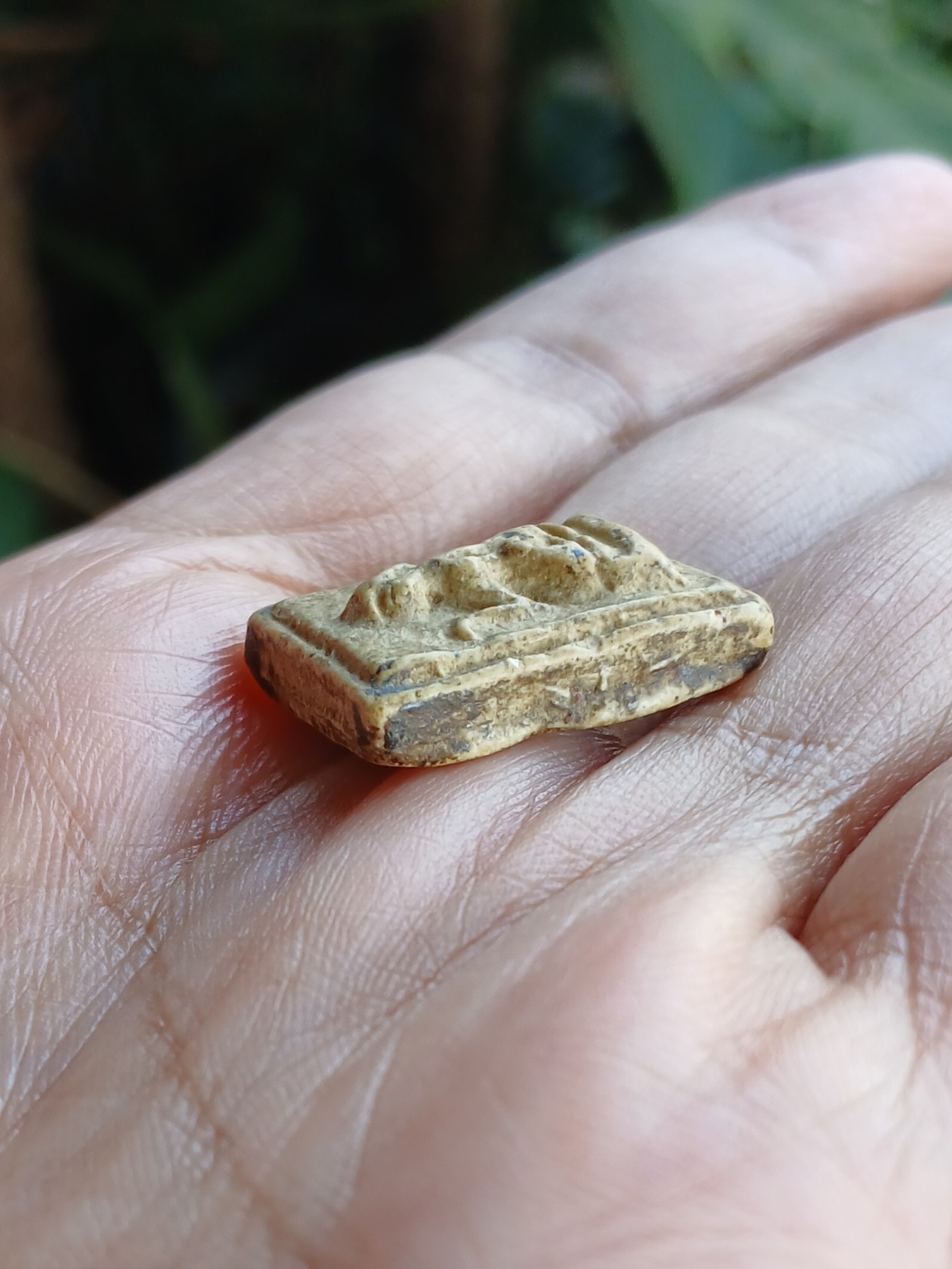 นางกว้ก หลังยันต์ นะชาลีติ หลวงปู่เผือก วัดกิ่งแก้ว จ.สมุทรปราการ