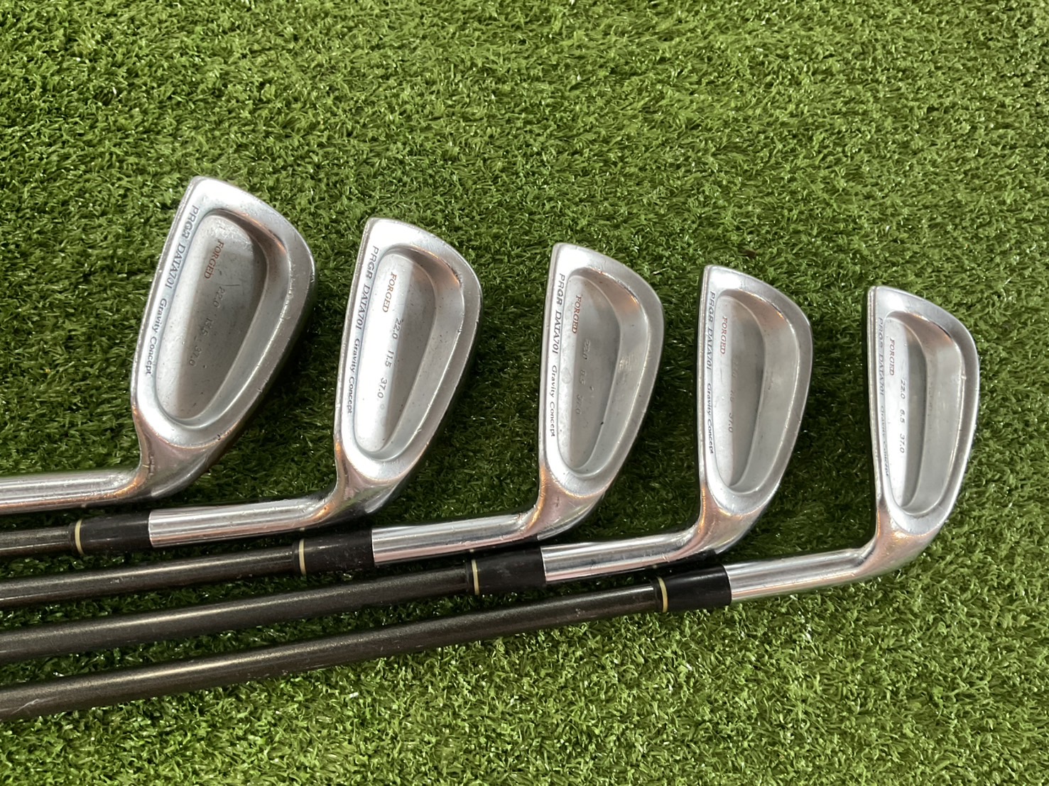 ไม้กอล์ฟ PRGR : DATA701 ก้านกราไฟร์