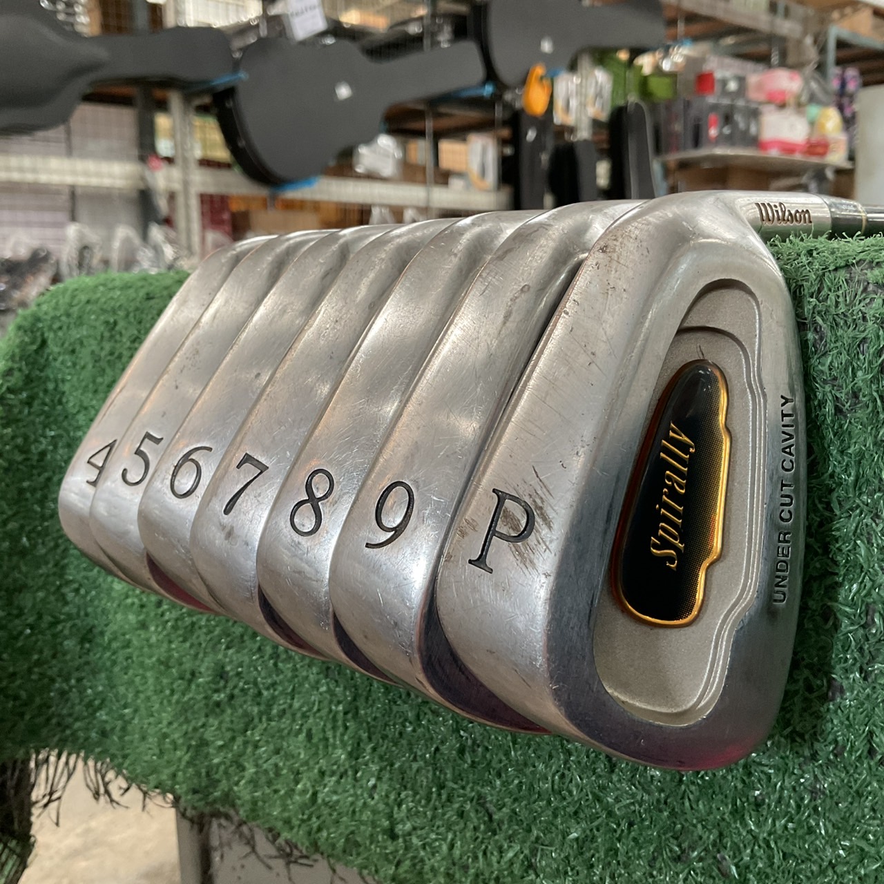 ไม้กอล์ฟ Wilson : Spirally / HIGH MODULUS ก้านกราไฟร์