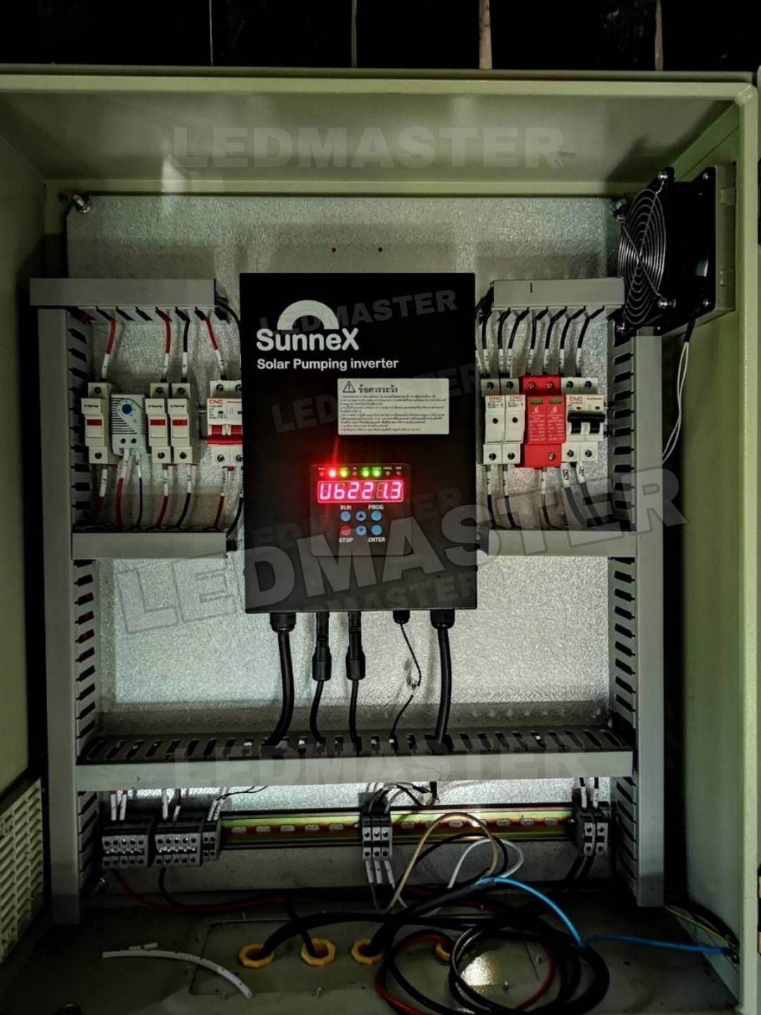 Sunnex อินเวอร์เตอร์โซล่าเซลล์ปั้มน้ำ ระบบไฮบริดเเท้ 2 ระบบ(โซล่าเซลล์+ไฟบ้าน)