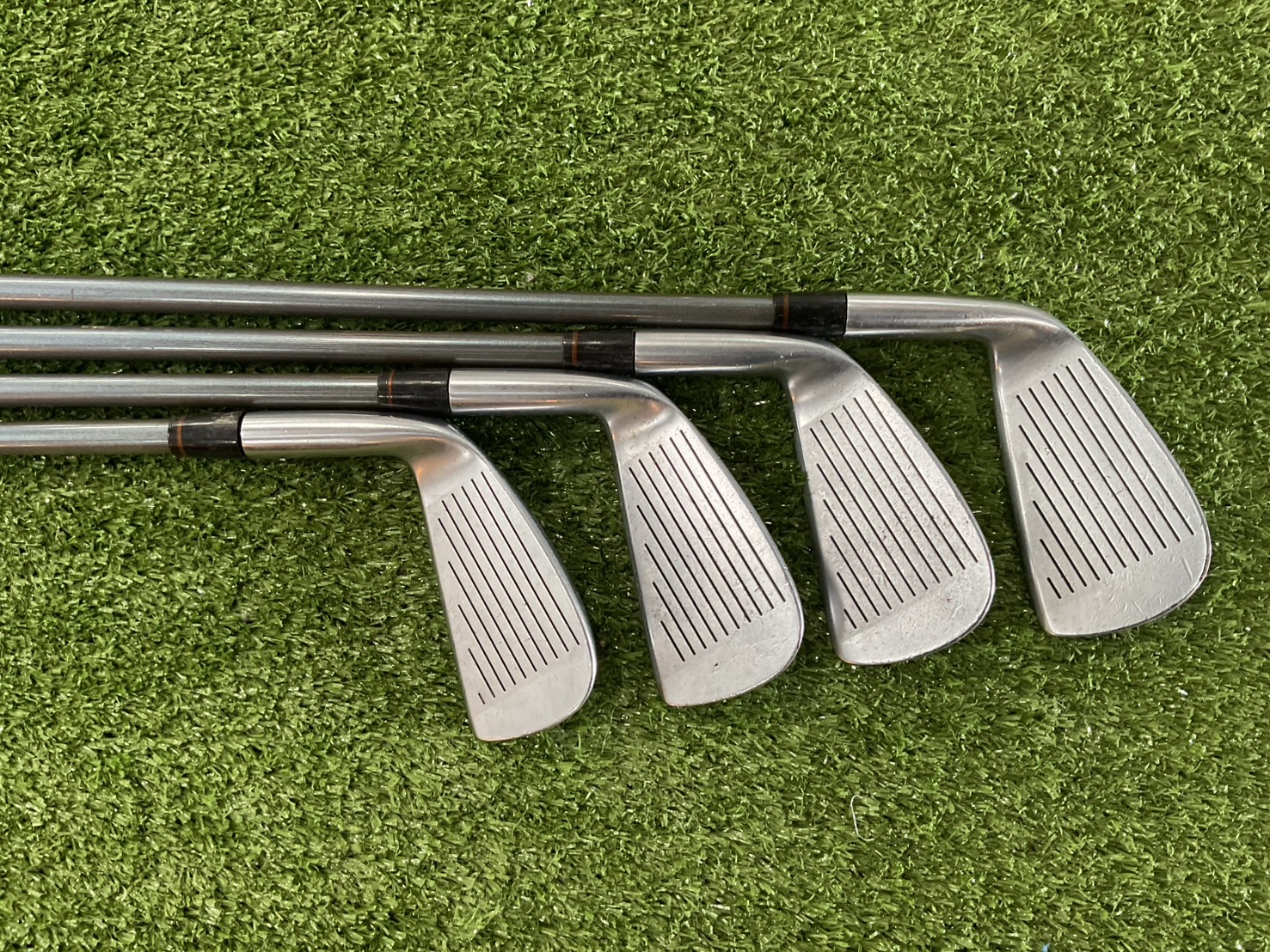 ไม้กอล์ฟ HONMA : LB-606 / CAVITY SPECIAL ก้านกราไฟร์
