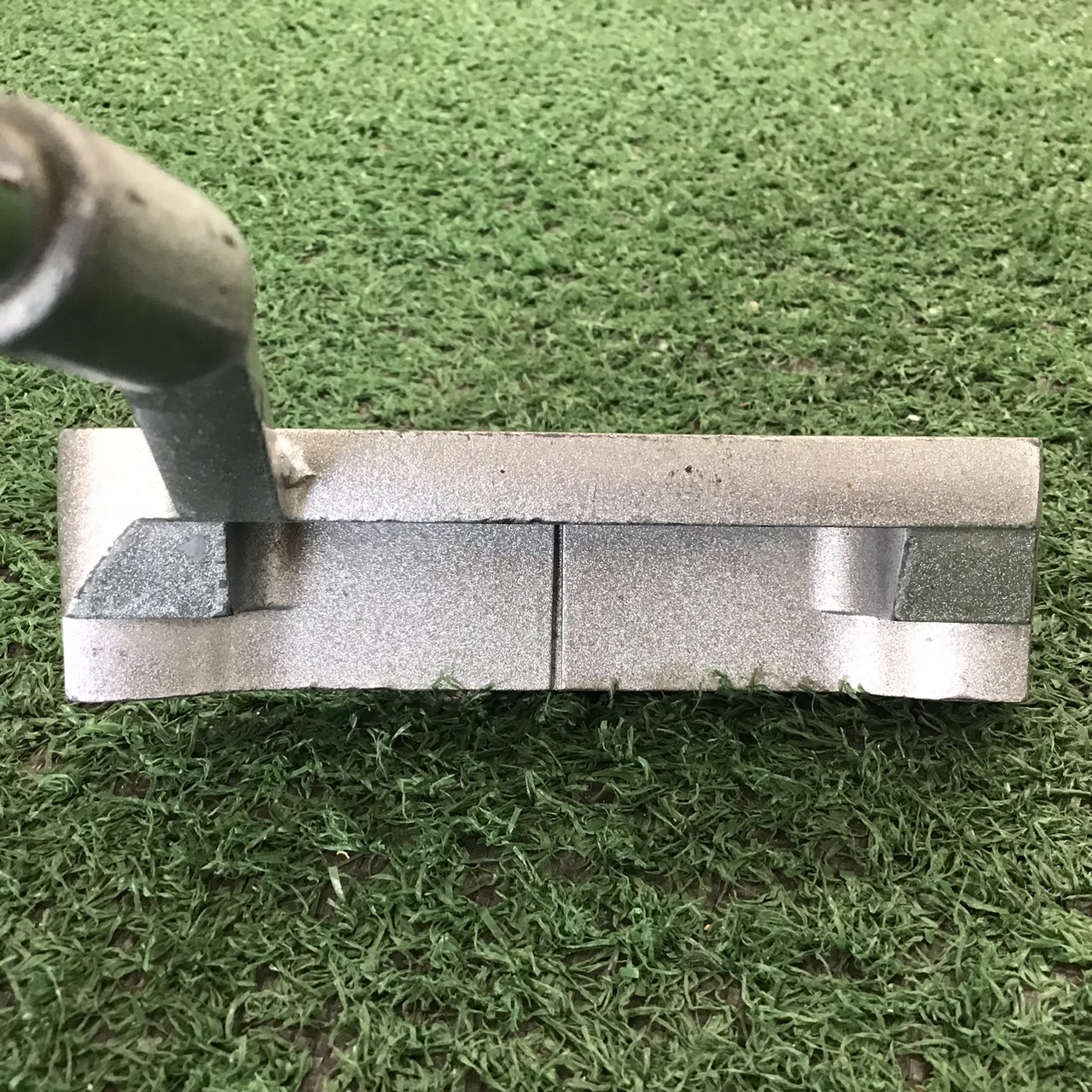 PUTTER TaylorMade ก้านเหล็ก