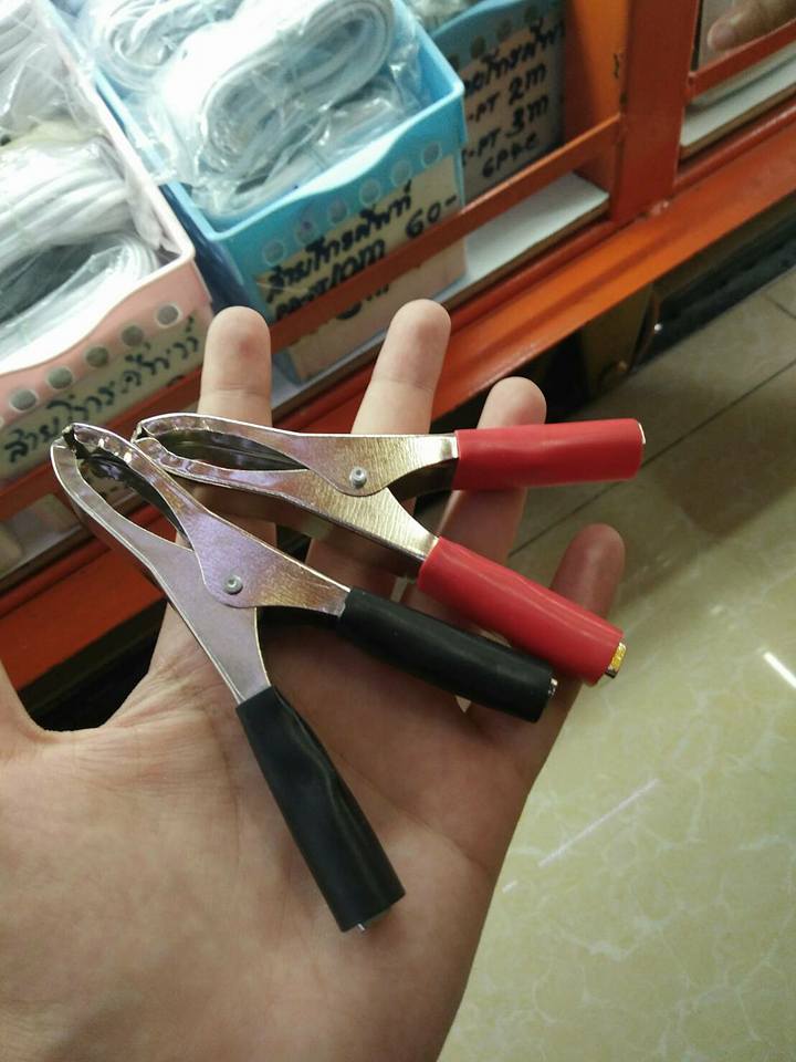 ปากคีบใหญ่แดงดำสำหรับคีบแบตเตอรี่ ขายเป็นคู่แดง+ดำ