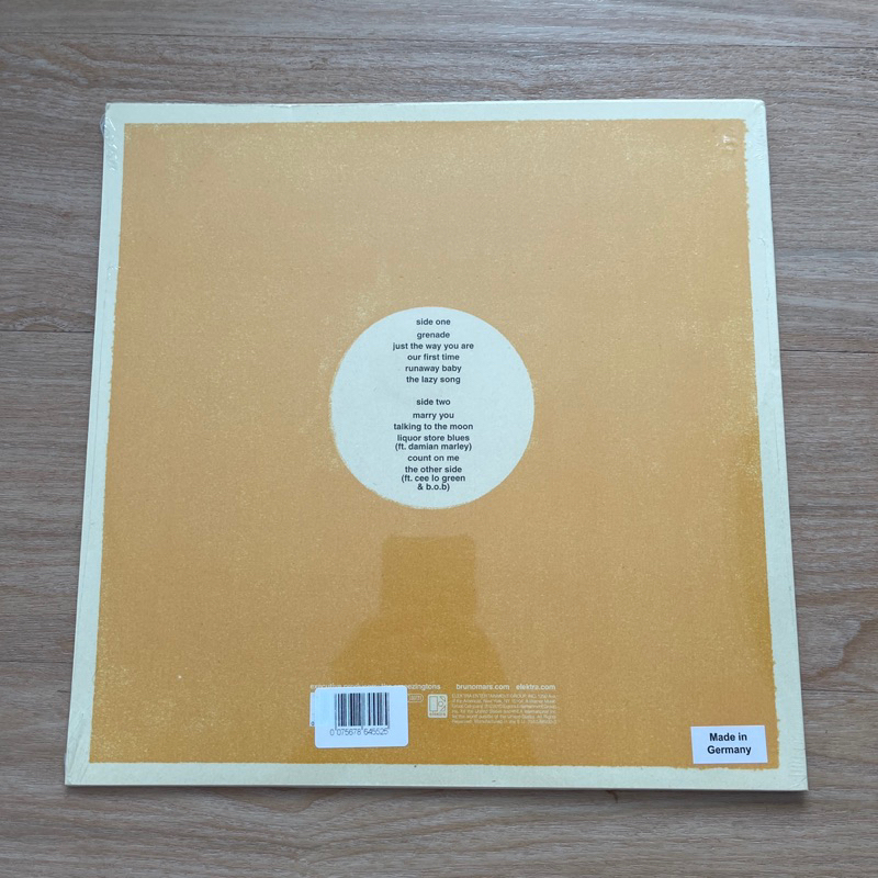 แผ่นเสียง Bruno Mars - Doo-Wops & Hooligans ,** Limited Edition, Orange Translucent, Vinyl, LP, Album มือหนึ่ง ซีล