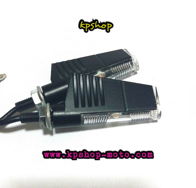 ไฟเลี้ยวมอเตอร์ไซค์แต่ง led rzm