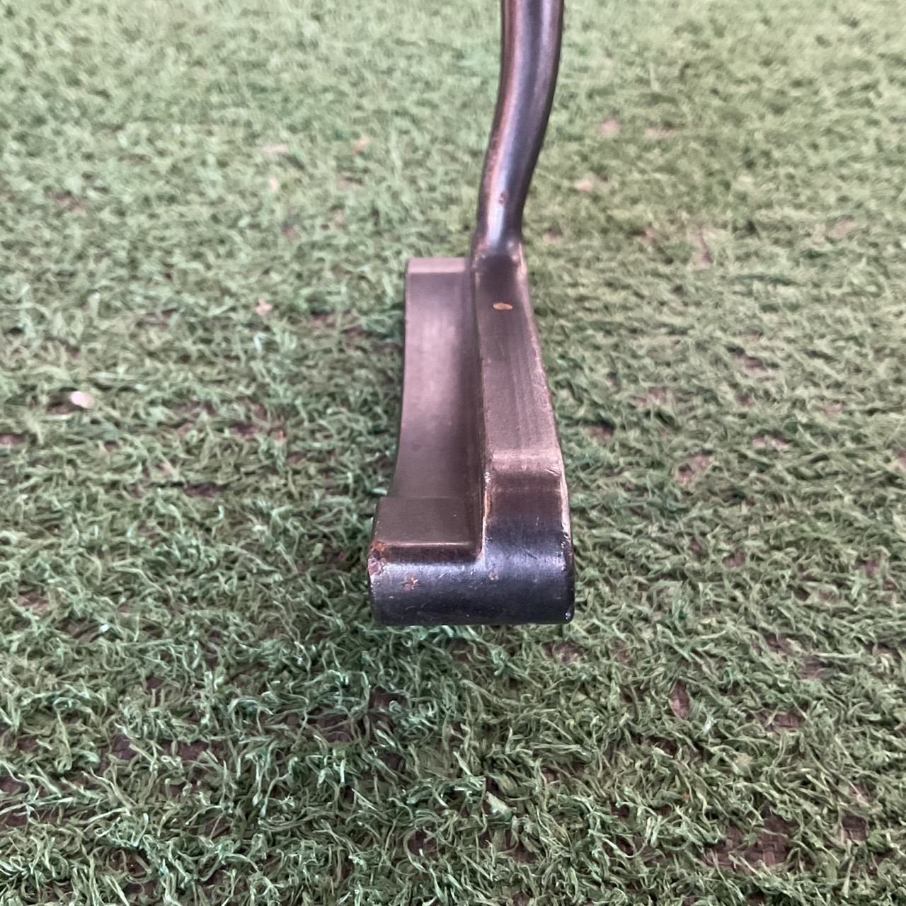 PUTTER Cleveland Classics : KG 8 MILLED ก้านเหล็ก