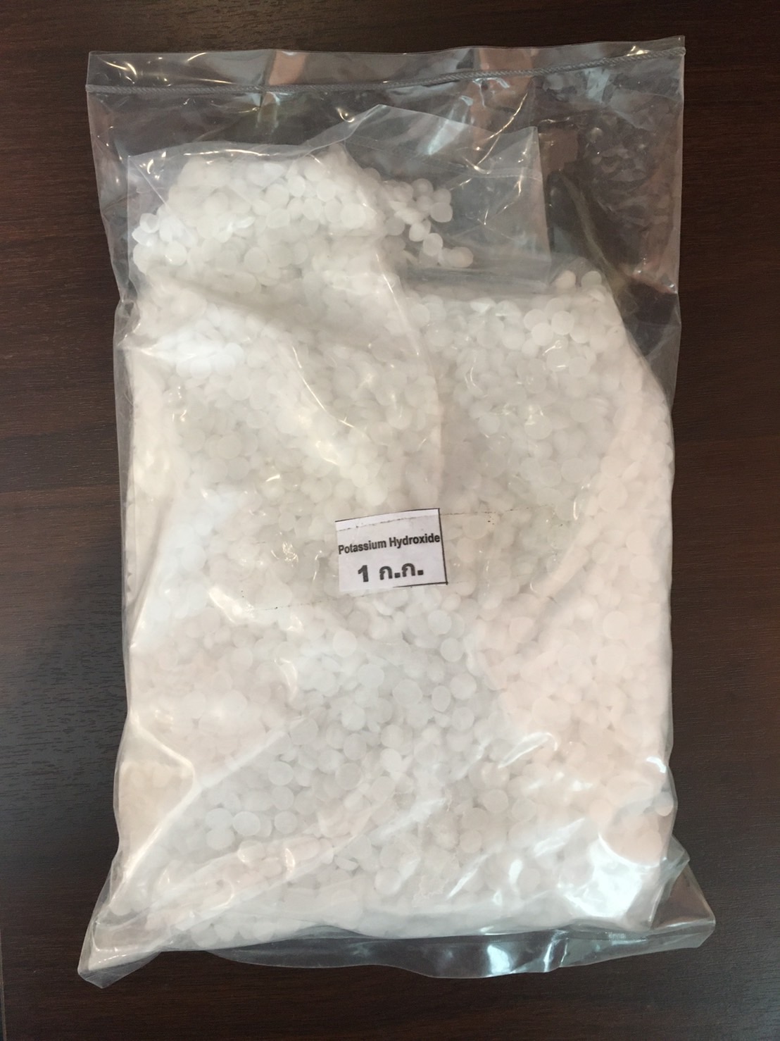 โปรแตสเซียม ไฮดรอกไซด์ Potassium Hydroxide ขนาด 1 Kg.