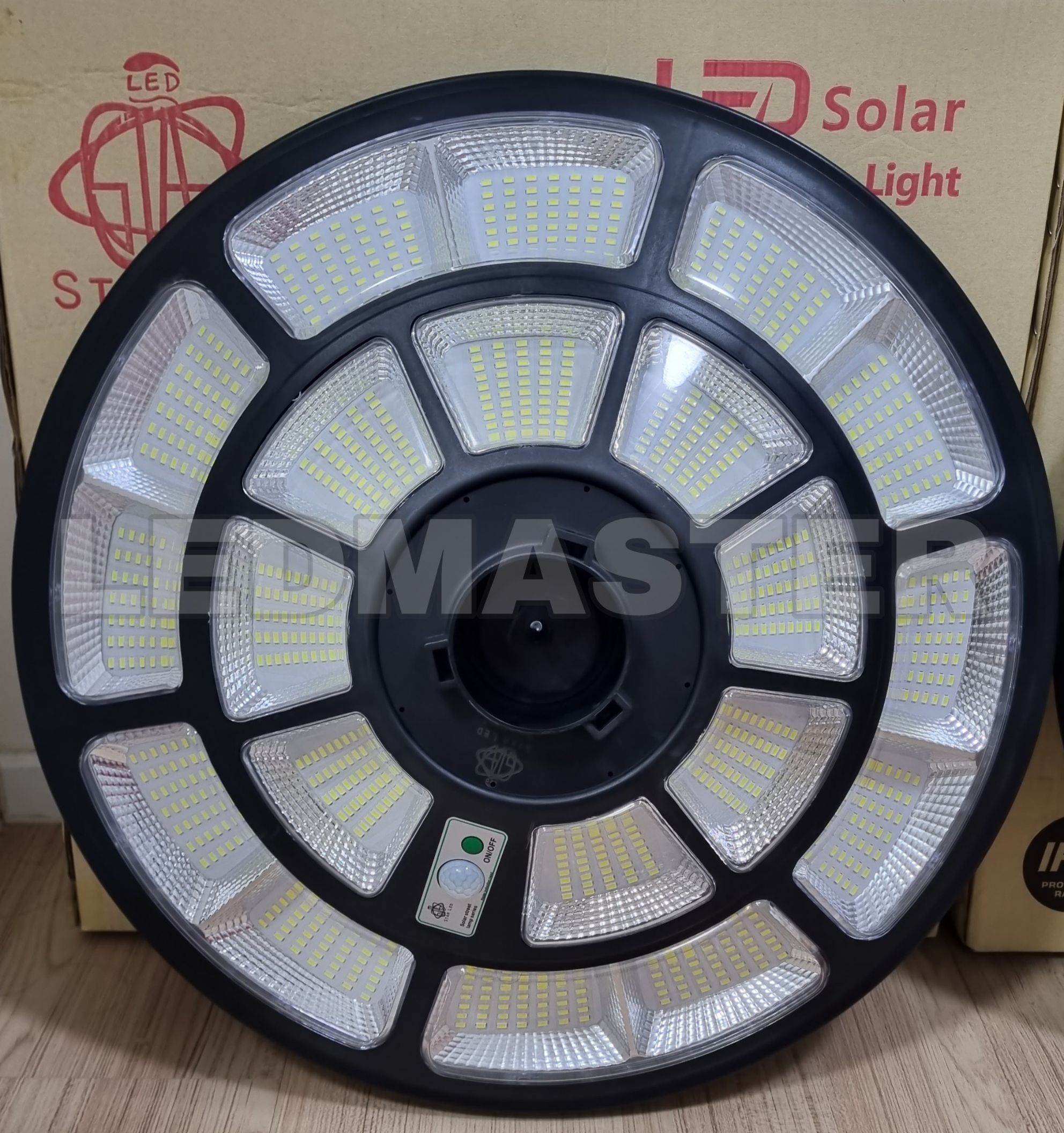 🔥200000W🔥โคมไฟถนนโซล่าเซลล์ UFO สว่างมาก โหมดสว่างคงที่ เปิดสว่างกลางวันได้ Solar Light ไฟโซล่าเซลล์ โคมไฟจานบินพลังงานแสงอาทิตย์ (ยี่ห้อ StarX