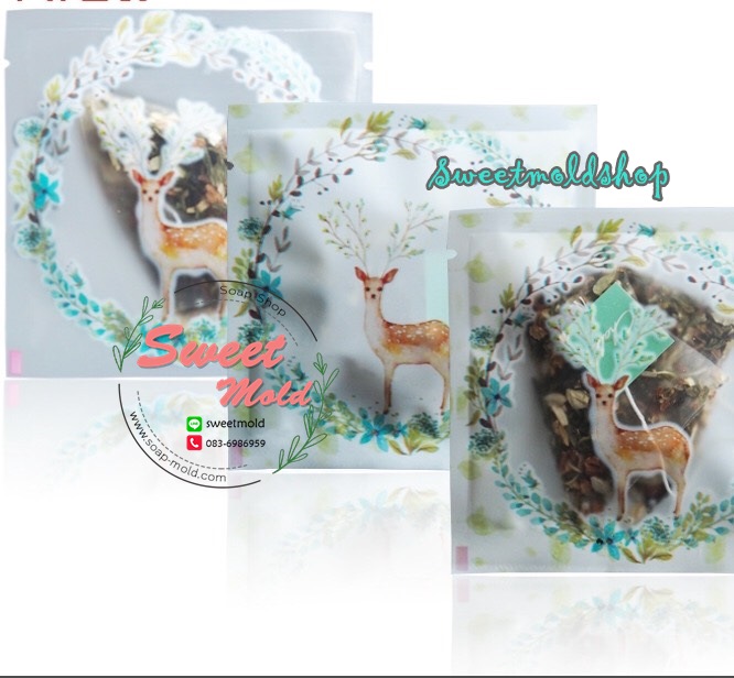 ซองพลาสติกใสลายวงกลมดอกไม้+กวาง พื้นหลังสีขาว ขนาด 9x9 cm. 100 ชิ้น รหัสสินค้า : 006054