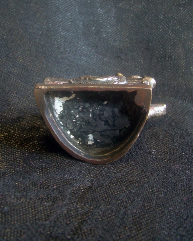 พระพิฆเนศวร์ เทพเจ้าแห่งความสำเร็จ ขนาดบูชาตั้งหน้ารถ เนื้อโลหะ ไม่ทราบที่ครับ