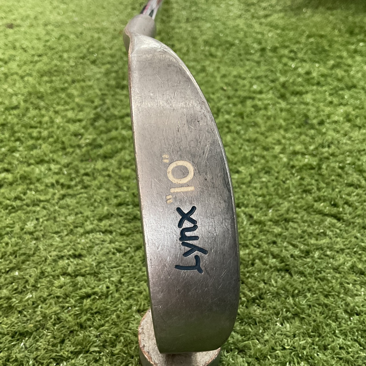 PUTTER Lynx "IO" ก้านเหล็ก