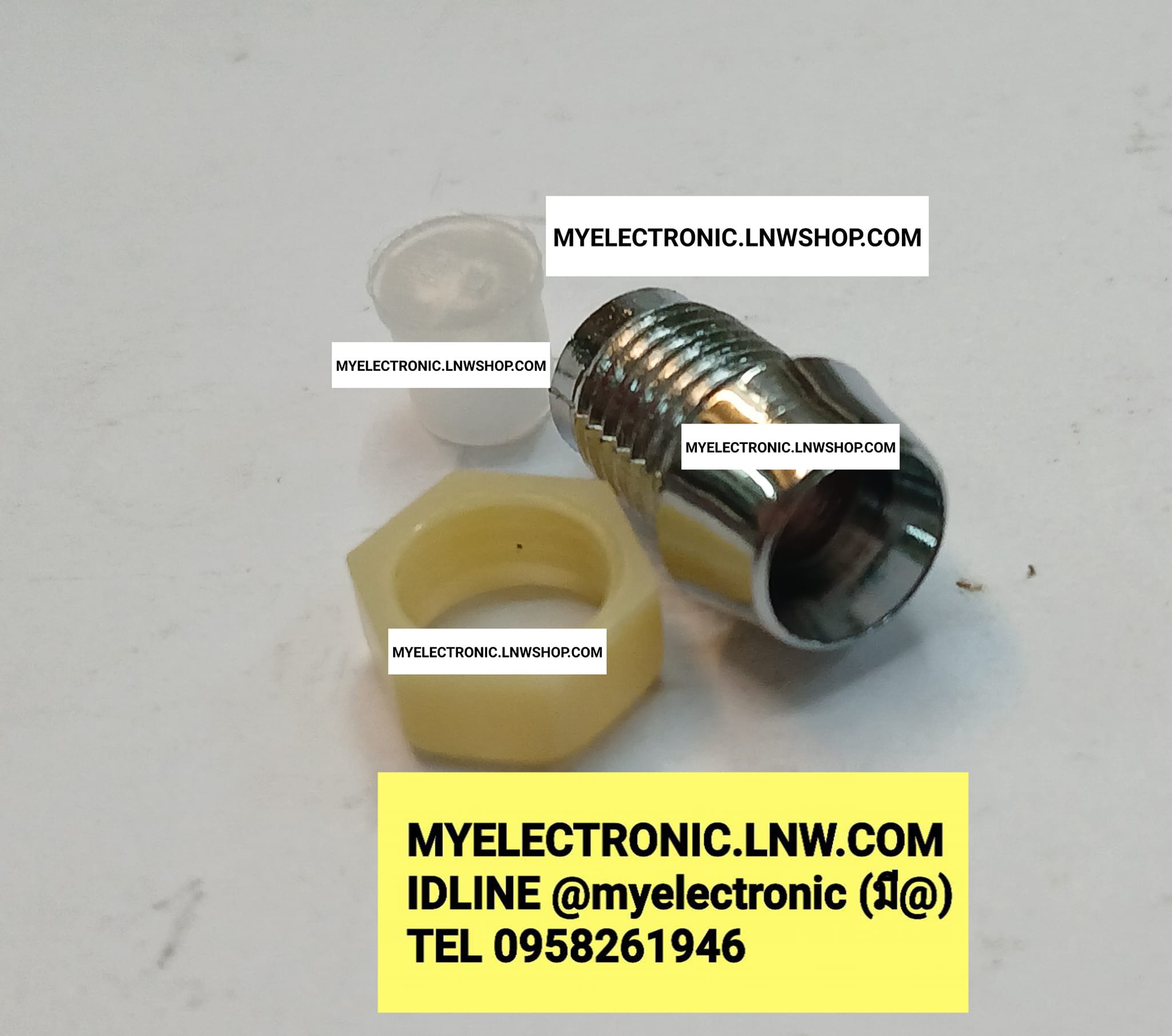 ขาย ปลอกLED พลาสติก5MM. ขาย ปลอกLED5MM.ปลอกLED5มม.ตัวพลาสติก สีเงิน ตัวพลาสติกสีเงิน ราคา ตัวละ . . . . . หน่วย บาท