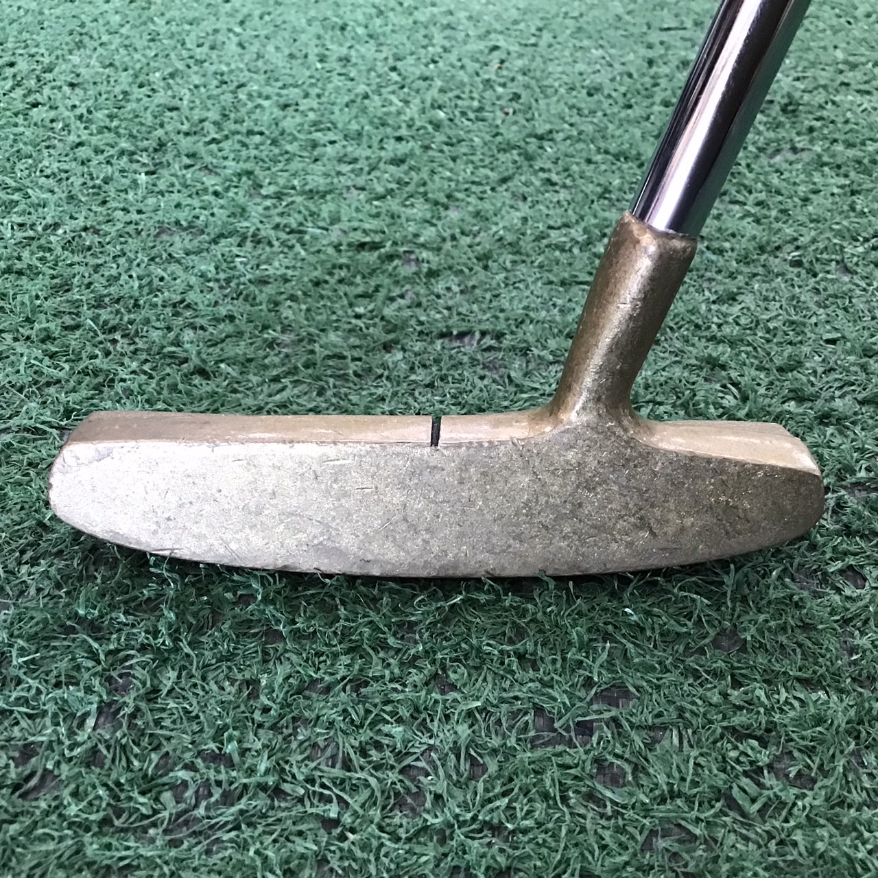 PUTTER TRUE ACTION : TA-23 ก้านเหล็ก