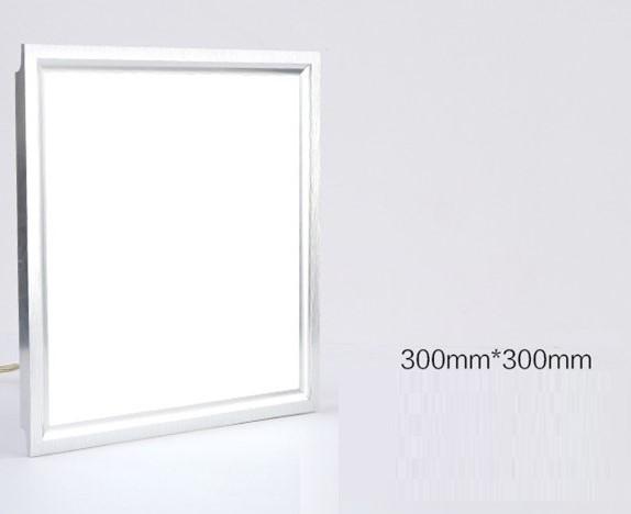 LED Panel Light โคมไฟฝังฝ้าติดเพดาน 24W ขนาด 30×30 รุ่นสลิม บางพิเศษ แสงวอร์มไวท์ เหมาะสำหรับใช้กับฝ้าทีบาร์ T-Bar ฝ้าฉาบเรียบ ฝ้ายิบซั่ม จำนวน 1 ชิ้น