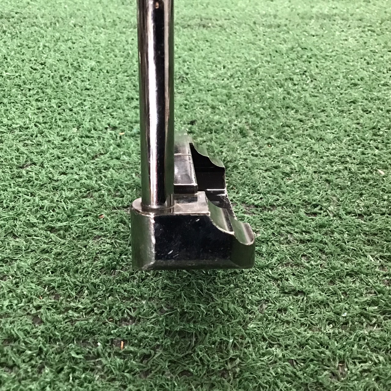 PUTTER REGNANT ก้านเหล็ก