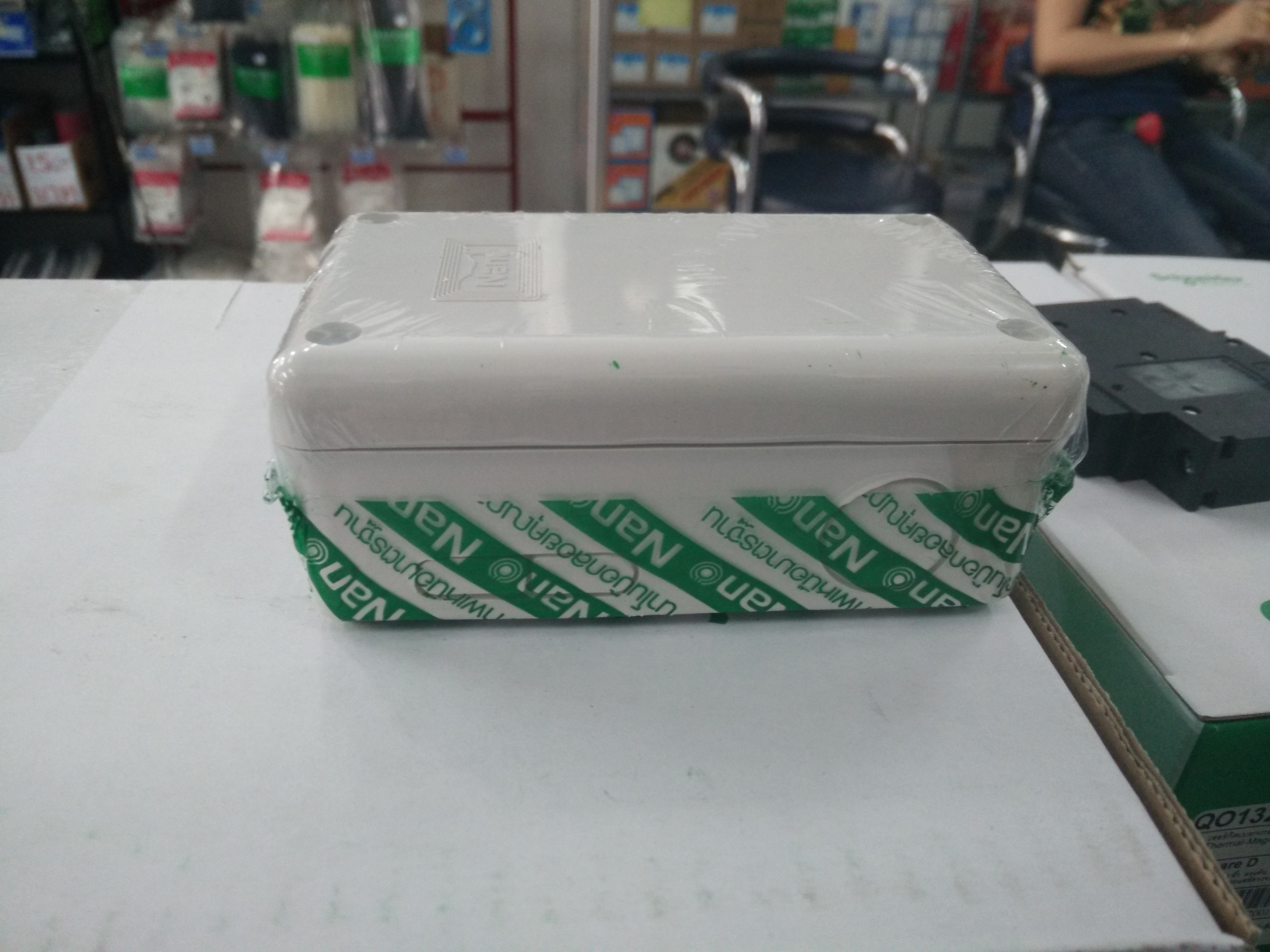 กล่องพลาสติก 2x4 nano