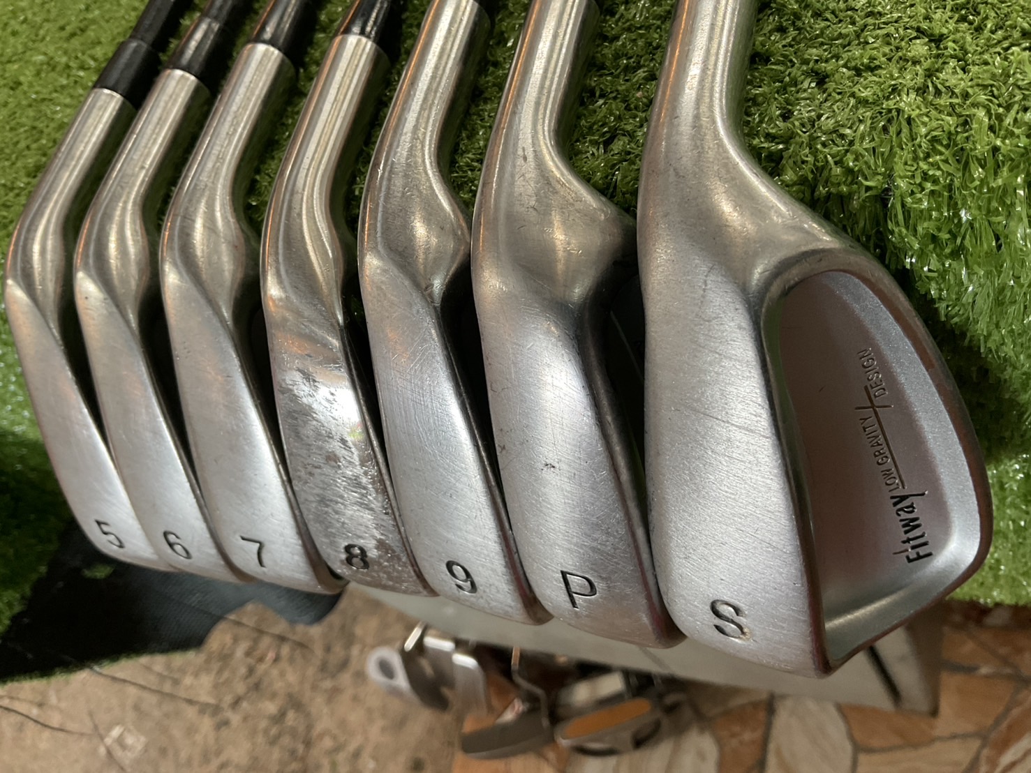 ไม้กอล์ฟ Fitway : LOW GRAVITY / 8156M ก้านกราไฟร์