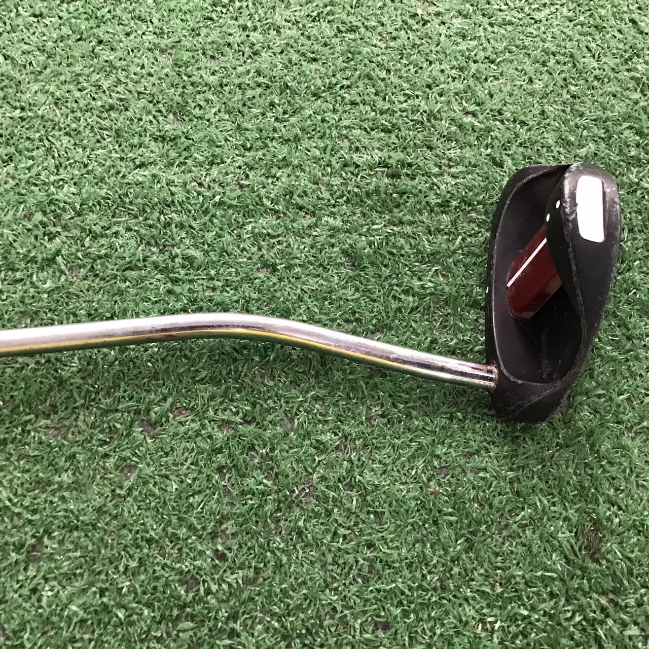PUTTER BEVERLY : HILLS'S CUTTLE ก้านเหล็ก