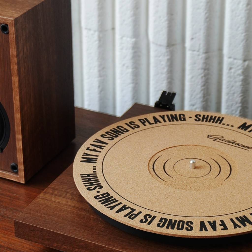 Gadhouse แผ่นรองไวนิลที่ทำให้เสียงดีและละเอียดมากขึ้นจากเดิม Cork 12" LP Slip Mat