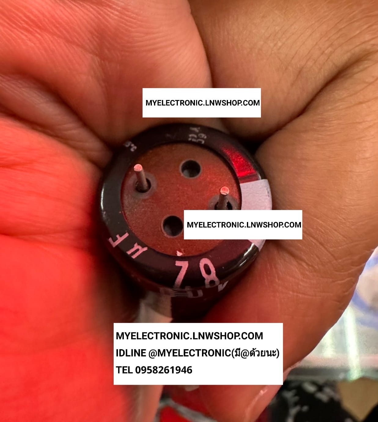 ขาย 82UF450V105c คาปาซิเตอร์ อิเล็กโตรไลท์ C 82UF450V 105c ขนาดเส้นผ่านศูนย์กลาง อ้วน21มม.สูง35มม. 21×35MM. คอนเดนเซอร์ CAPACITOR ELECTROLITE CONDENSER ยี่ห้อ ราคา ตัวละ . . . . หน่วย บาท