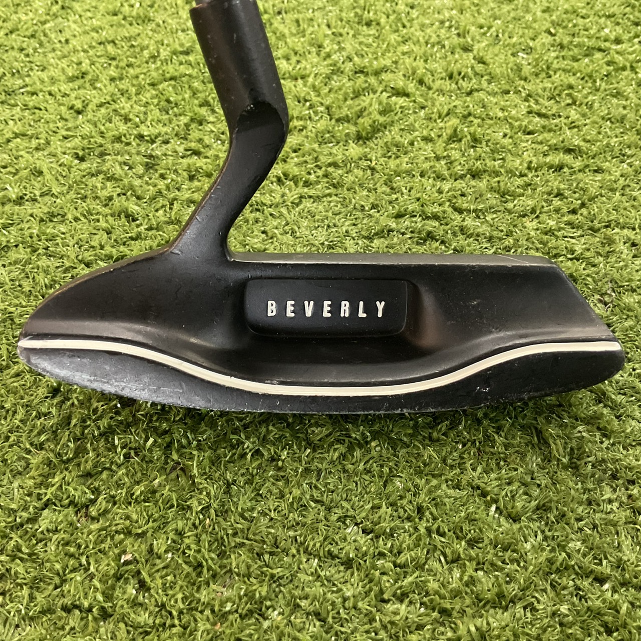 PUTTER Golder Bear : BEVERLY SPORTS ก้านกราไฟร์