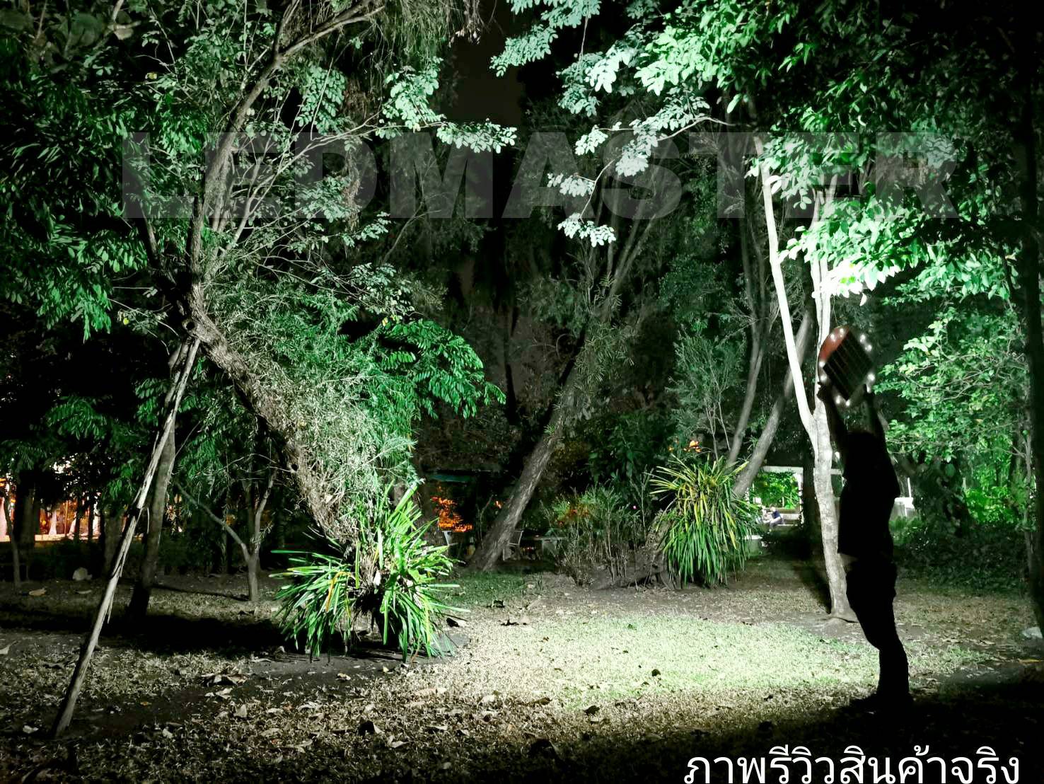 โคมไฟโซล่าเซลล์ UFO 10 ทิศทาง 5000 วัตต์ เเบตเตอรี่ 30000 mah (เเบต 4 ก้อน ตรงปก) เเสงขาว แสงขาว (ไม่รวมเสา) ไฟโซล่าเซลล์ ไฟทาง พลังงานแสงอาทิตย์