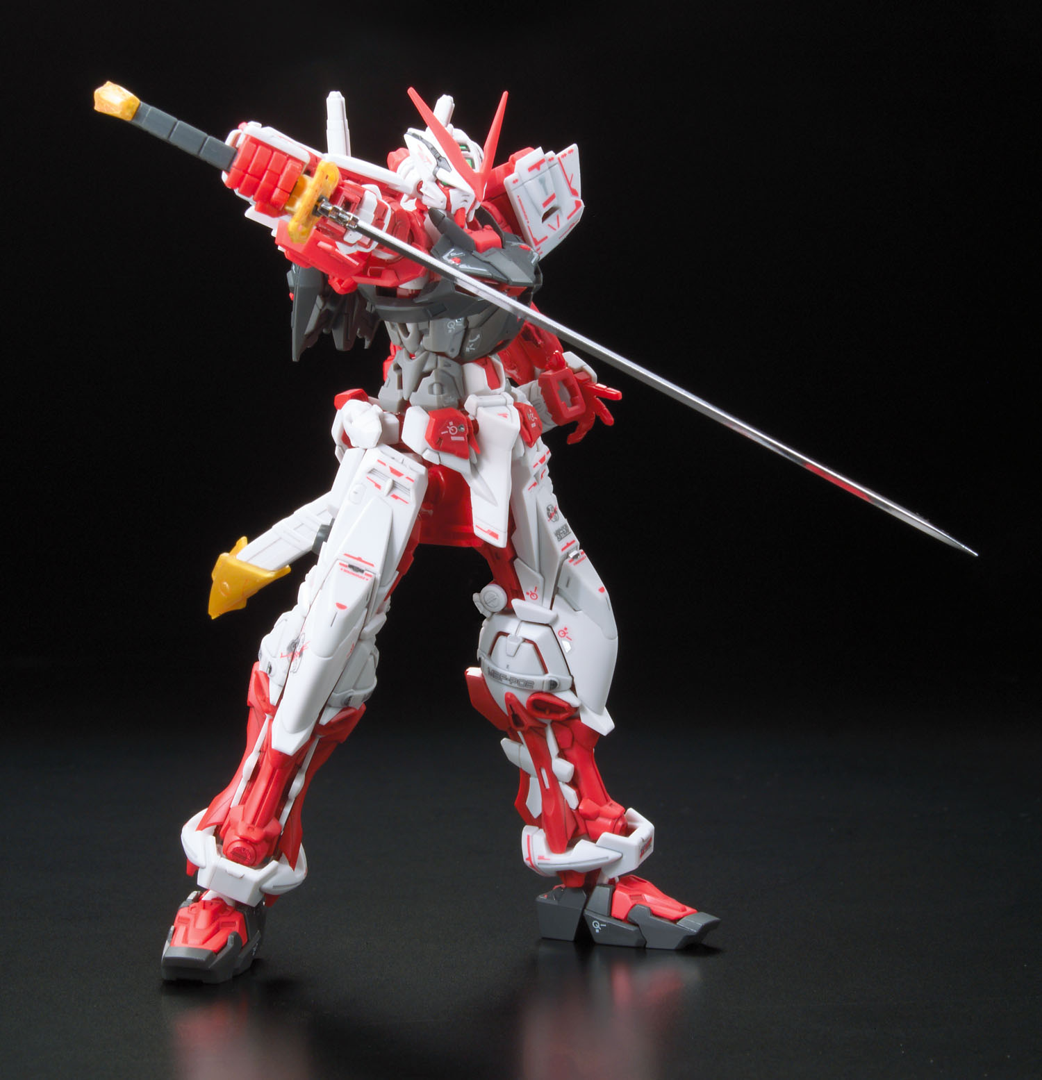 1061618 RG 1/144 MBF-P02 Gundam Astray Red Frame