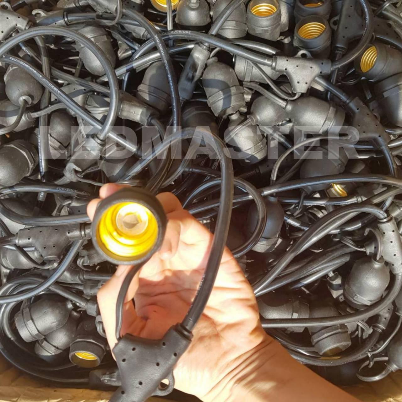 [ ฟรีปลั๊กไฟกันน้ำ ] สายไฟเเพรขั้วระย้า ยาวพิเศษ 10 เมตร/50 เมตร/100 เมตร ขั้ว E27 คุณภาพเกรดAAA งานมอก. สายสีดำ กันน้ำ ไฟห้อยหรือสายไฟหลอดปิงปอง สำหรับไฟประดับตกเเต่งสวน ไฟคริสมาส โรงเเรม งานเเต่ง ร้านอาหาร ปีใหม่ เทศกาลต่างๆ ( เฉพาะสายไฟ )