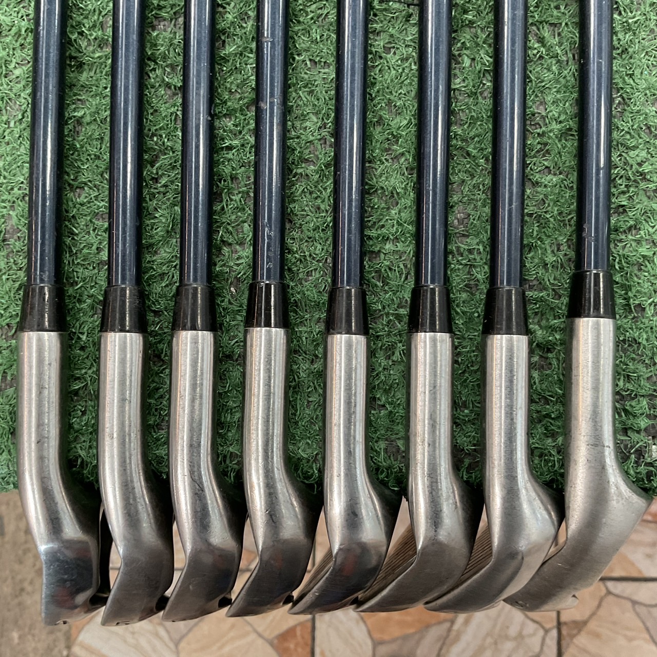 ไม้กอล์ฟ HS : TOUR MODEL ก้านกราไฟร์