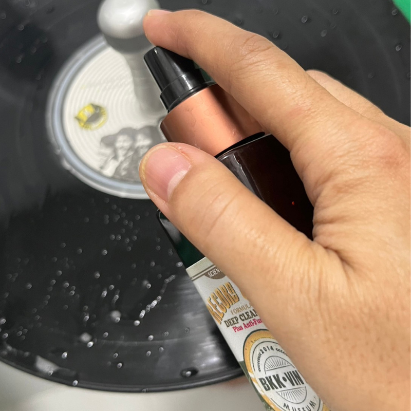 ชุดที่ครอบกันน้ำทำความสะอาดแผ่นเสียง,ชุดทำความสะอาดแผ่นเสียงแบบล้างน้ำ