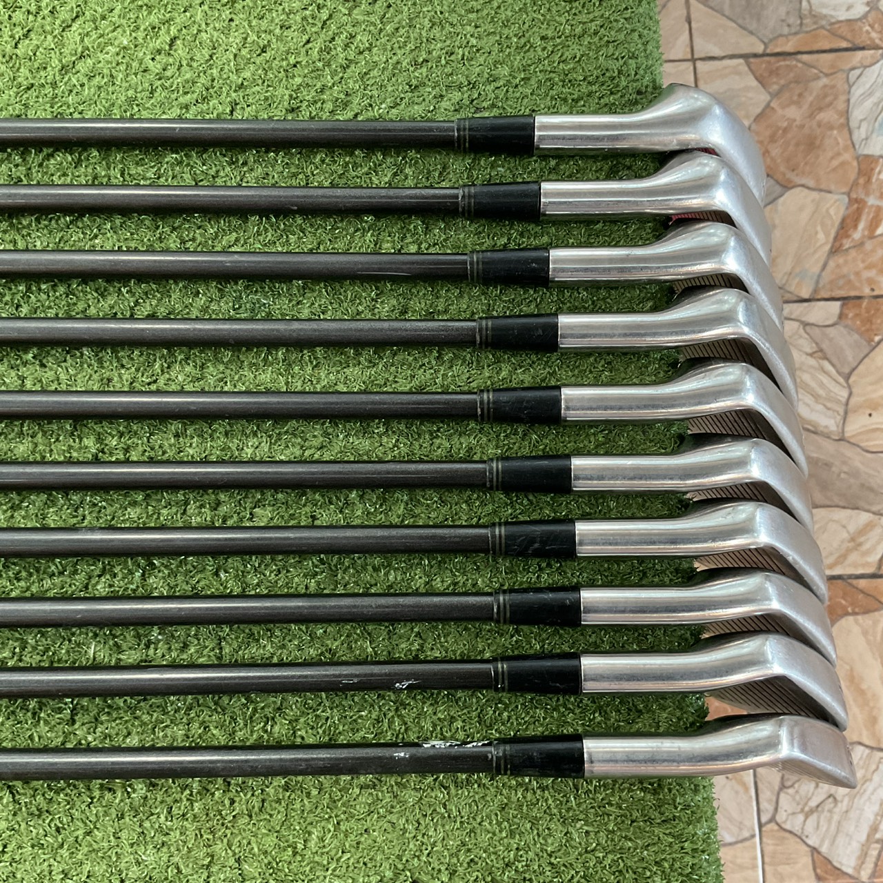 ไม้กอล์ฟ Prodyn : Dyn1 HI-TOP / AMORPHOUS ก้านกราไฟร์