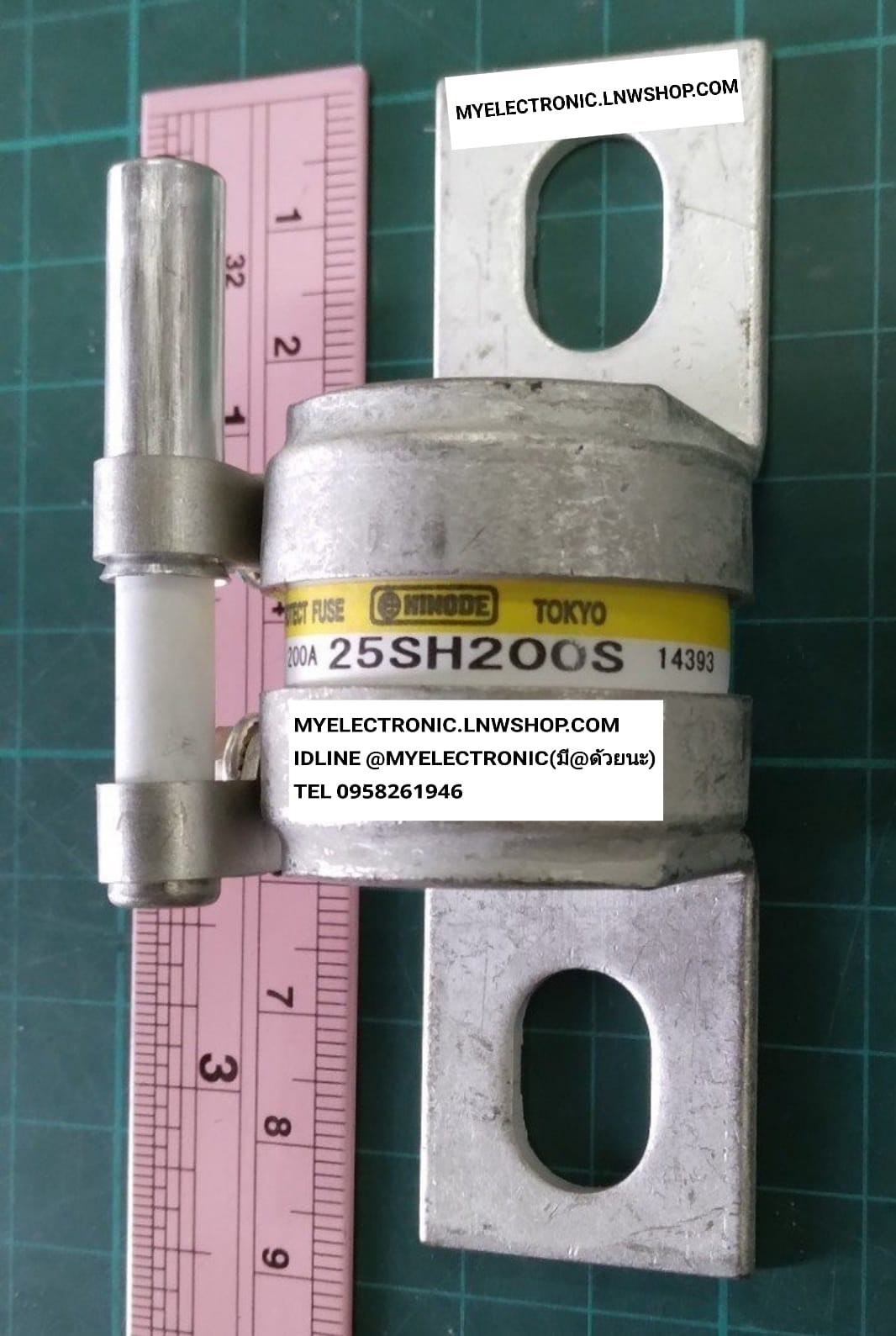 ขาย ฟิวส์200A250V มีอินทิเกรเตอร์ ฟิวส์สองร้อยแอมป์ สองร้อนห้าสิบโวลท์ ฟิวส์200A 250V รุ่น 25SH200S FUSE INDICATOR ยี่ห้อ HINODE ของแท้ ราคา ตัวละ . . . . หน่วย บาท