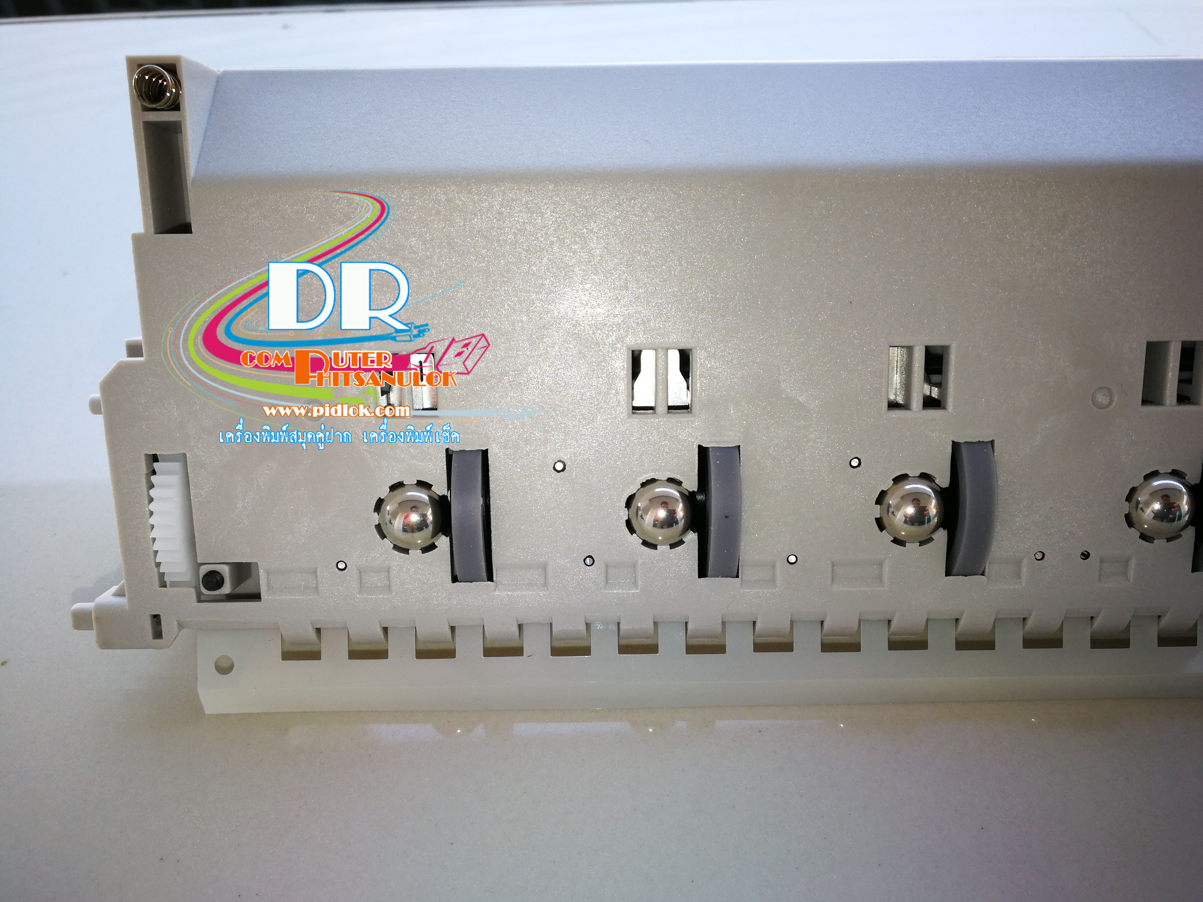 แท่นดึงกระดาษ PSI PR9