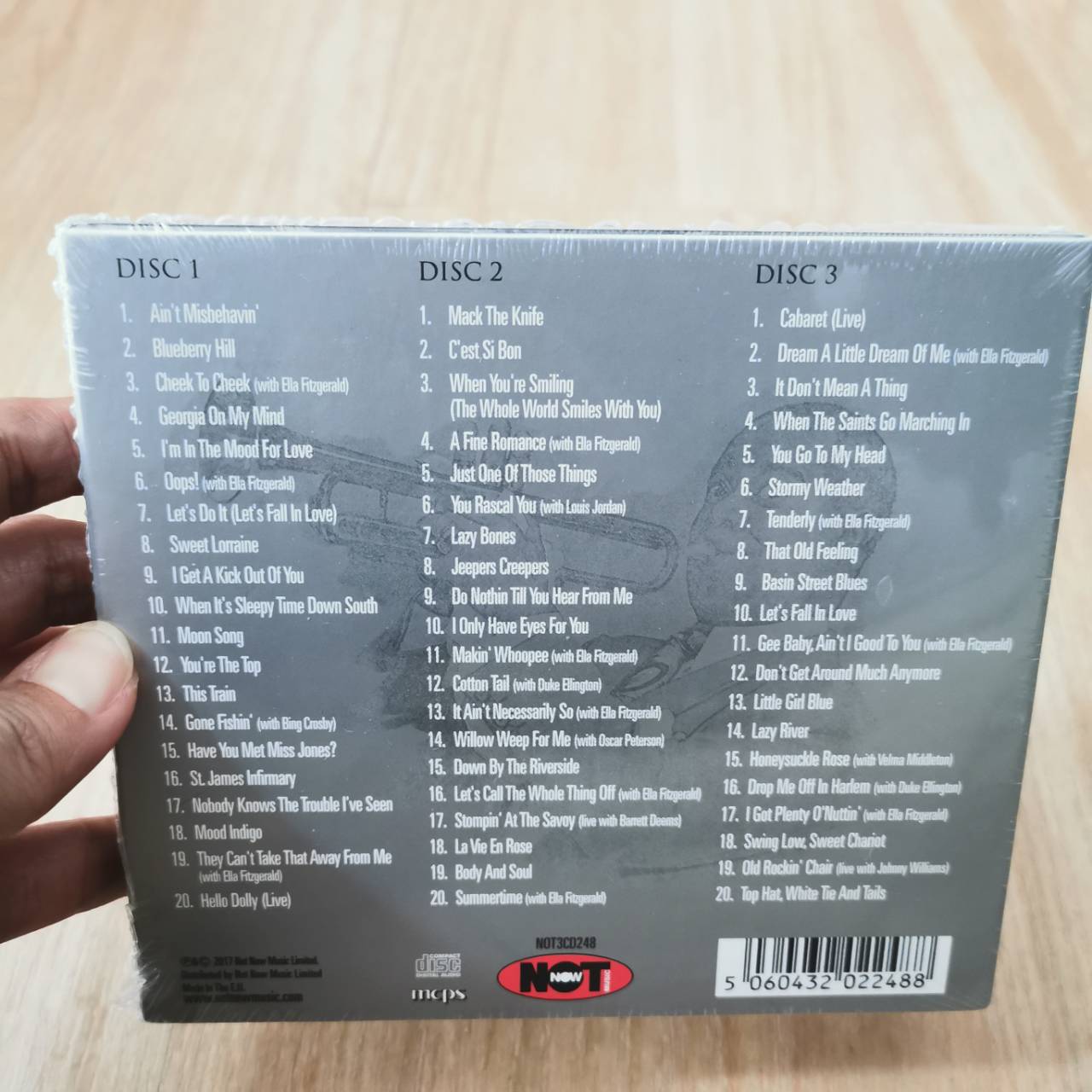 CD ซีดีเพลง Louis Armstrong - The platinum Collection (3CD)