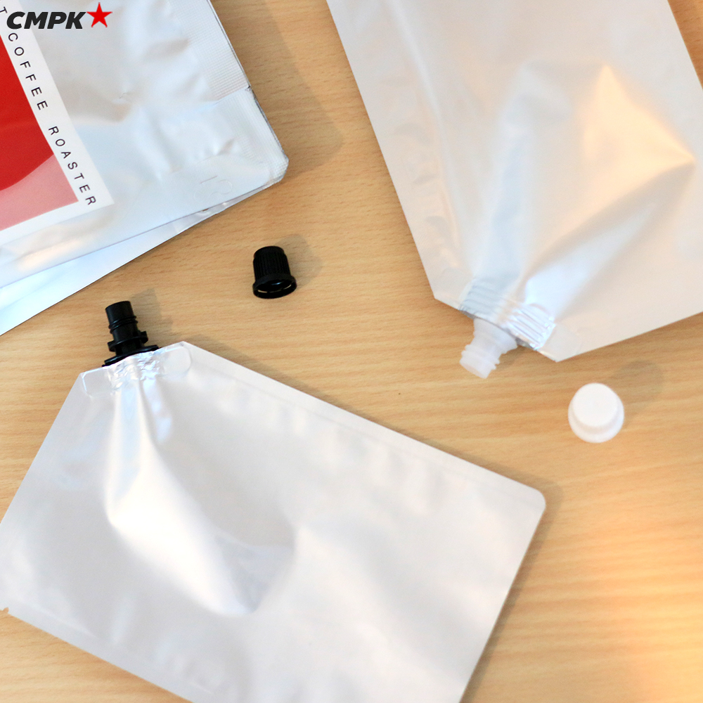 (50ใบ) ถุงอลูมิเนียม ฝาเกลียว ถุงใส่น้ำ กาแฟ Coldbrew ชา ทึบแสงเก็บความเย็น ตั้งไม่ได้