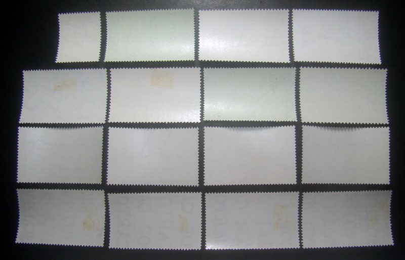 ((--ยังไม่ใช้--)) s3023-แสตมป์ในหลวง ร.9 ชุดที่5 พ.ศ.2515 + แสตมป์ปี 2528-29 พิมพ์ England-Holland-Japan-France จำนวน 9 ชุด ยังไม่ใช้ สวย ราคาเบา น่าสะสมครับ